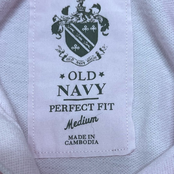 Women's Vintage Old Navy Perfect Fit Half Button Shirt, Size Medium - Picture 7 of 9